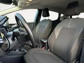 Ford Fiesta (2023) thumbnail 5