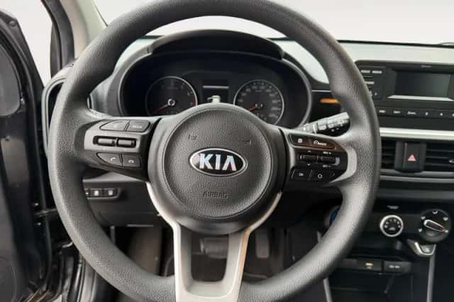 Kia Picanto (2021) thumbnail 2