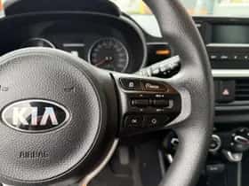 Kia Picanto (2021) thumbnail 4