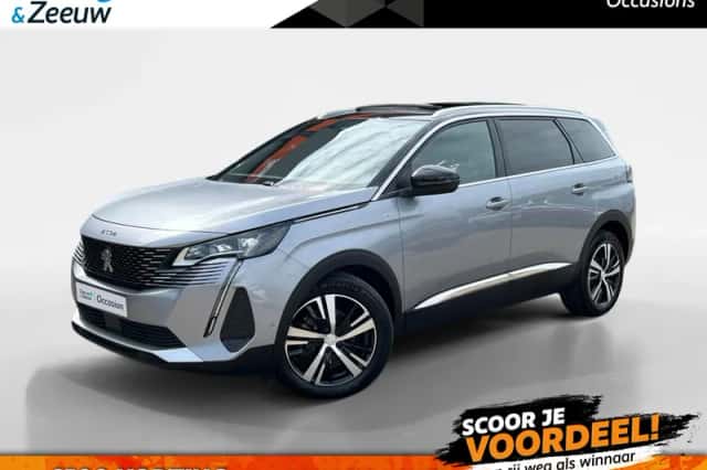 Peugeot 5008 (2024) thumbnail 1