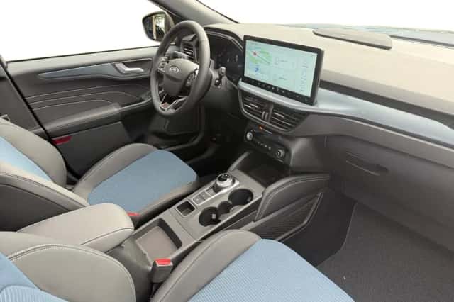 Ford Kuga (2026) thumbnail 3