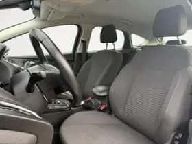 Ford Focus (2018) thumbnail 5