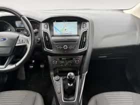 Ford Focus (2018) thumbnail 8