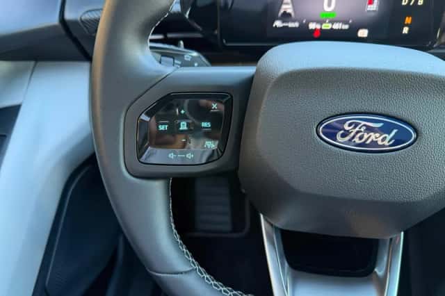 Ford Explorer (2025) thumbnail 19