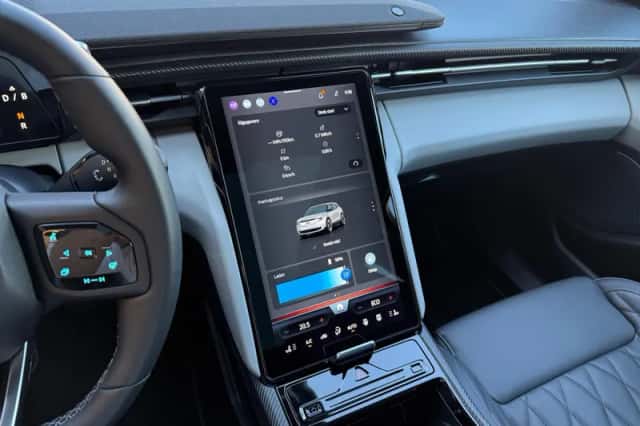 Ford Explorer (2025) thumbnail 22