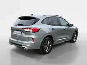 Ford Kuga (2023) thumbnail 2
