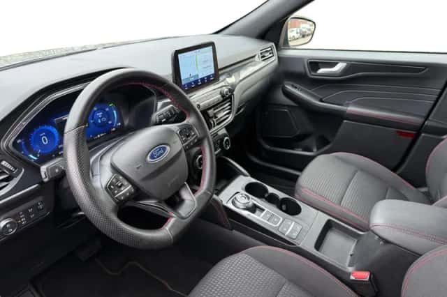 Ford Kuga (2023) thumbnail 17