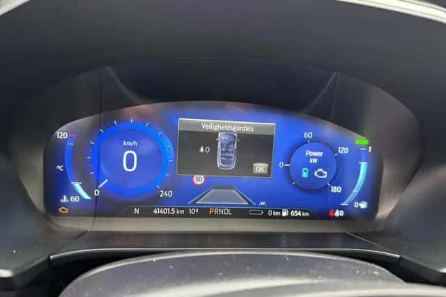 Ford Kuga (2023) thumbnail 21