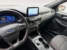 Ford Kuga (2023) thumbnail 22