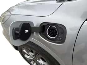Ford Kuga (2023) thumbnail 25