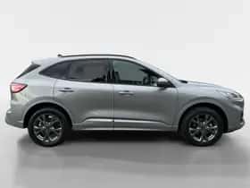 Ford Kuga (2023) thumbnail 4
