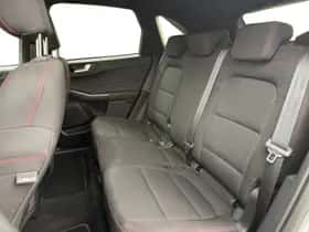 Ford Kuga (2023) thumbnail 6