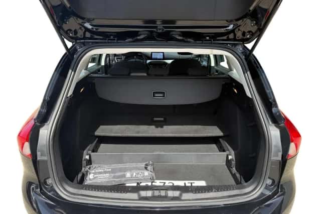 Ford Focus (2021) thumbnail 11