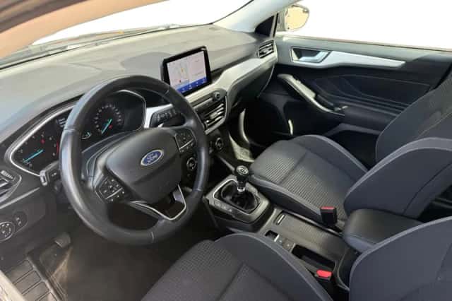 Ford Focus (2021) thumbnail 17