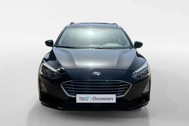 Ford Focus (2021) thumbnail 8