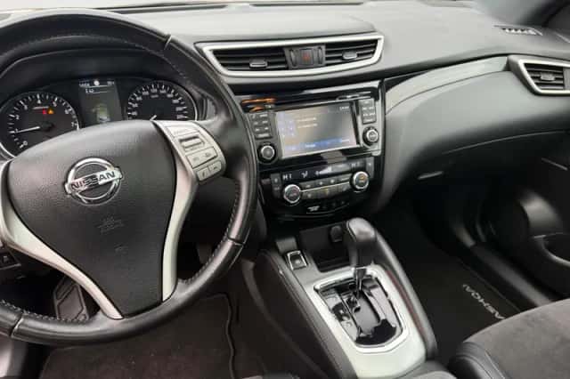 Nissan Qashqai (2017) thumbnail 21