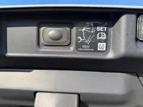 Ford Mustang Mach-E (2026) thumbnail 21