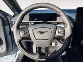 Ford Mustang Mach-E (2026) thumbnail 24