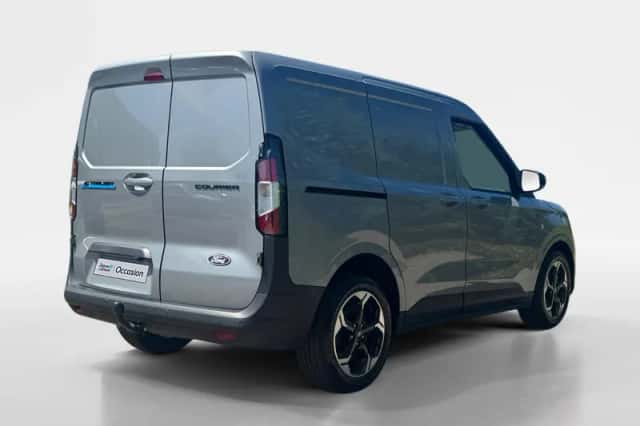 Ford E-Transit (2025) thumbnail 2