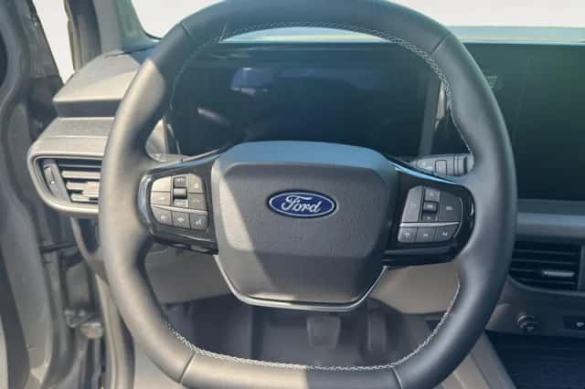 Ford E-Transit (2025) thumbnail 19