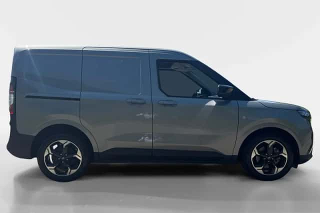 Ford E-Transit (2025) thumbnail 4