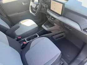 Ford E-Transit (2025) thumbnail 6