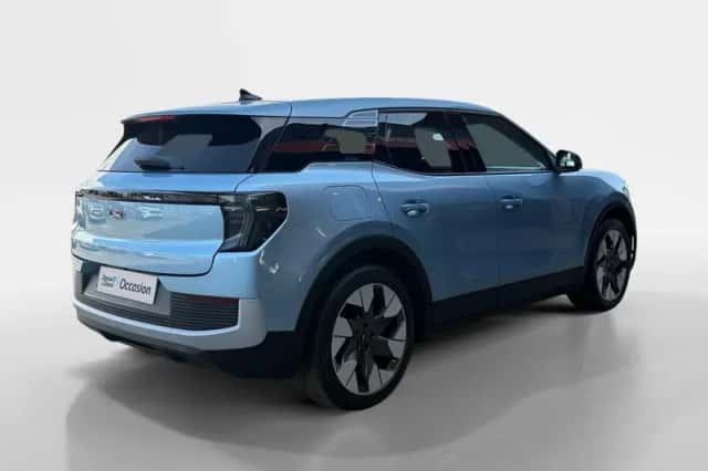 Ford Explorer (2024) thumbnail 2