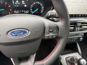 Ford Focus (2023) thumbnail 21