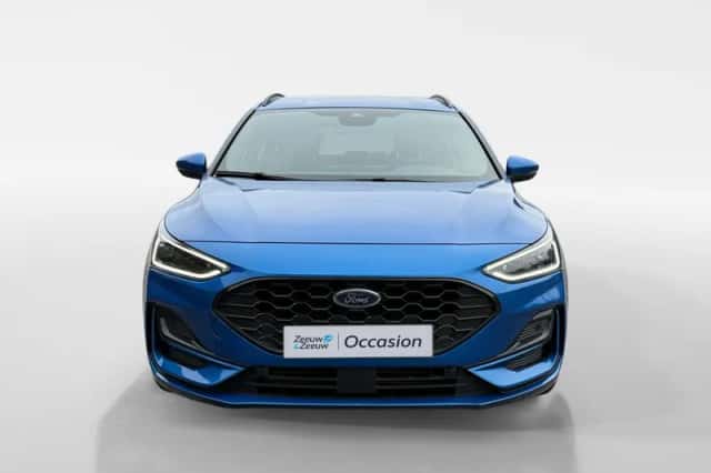 Ford Focus (2023) thumbnail 7