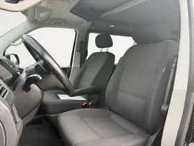 Volkswagen California (2016) thumbnail 16