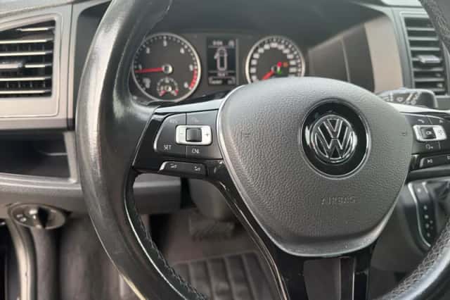 Volkswagen California (2016) thumbnail 29