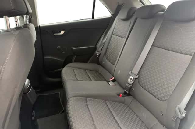Kia Rio (2020) thumbnail 6