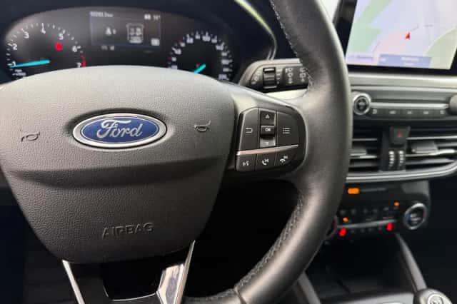 Ford Focus (2020) thumbnail 18