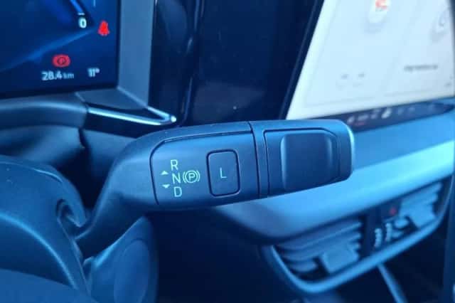 Ford E-Transit Courier (2025) thumbnail 20