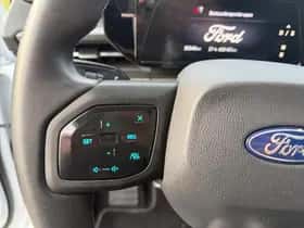 Ford Capri (2024) thumbnail 23