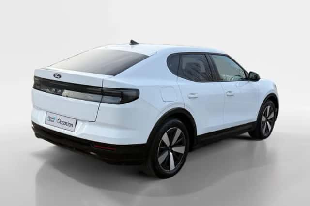 Ford Capri (2024) thumbnail 6