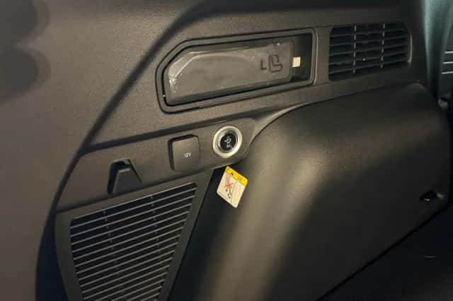 Ford Kuga (2026) thumbnail 12