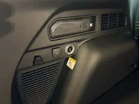 Ford Kuga (2026) thumbnail 12