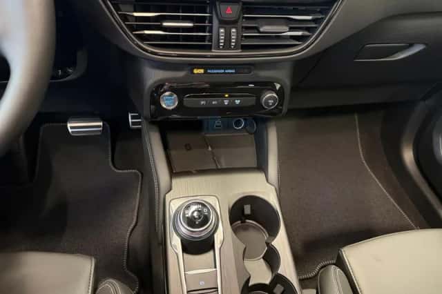Ford Kuga (2026) thumbnail 9