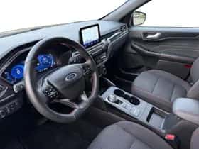 Ford Kuga (2023) thumbnail 21