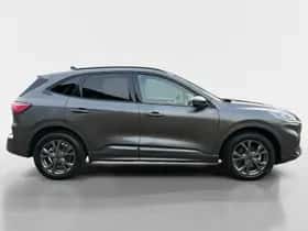 Ford Kuga (2023) thumbnail 7