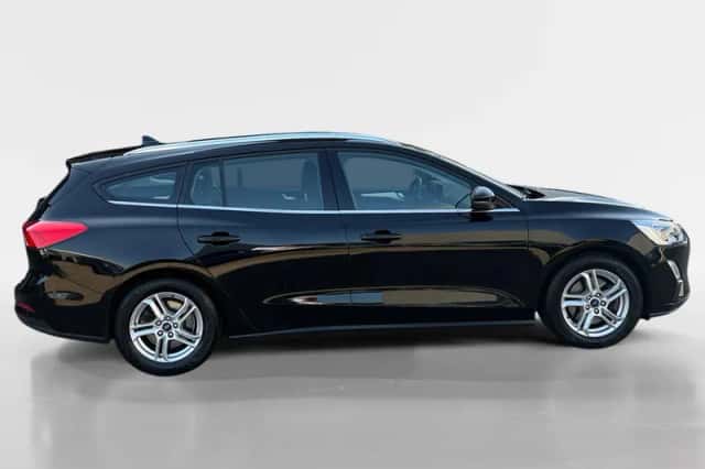 Ford Focus (2019) thumbnail 4