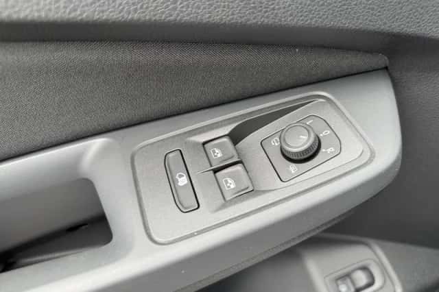 Ford Transit Connect (2026) thumbnail 18