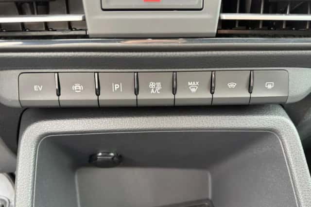 Ford Transit Connect (2026) thumbnail 24