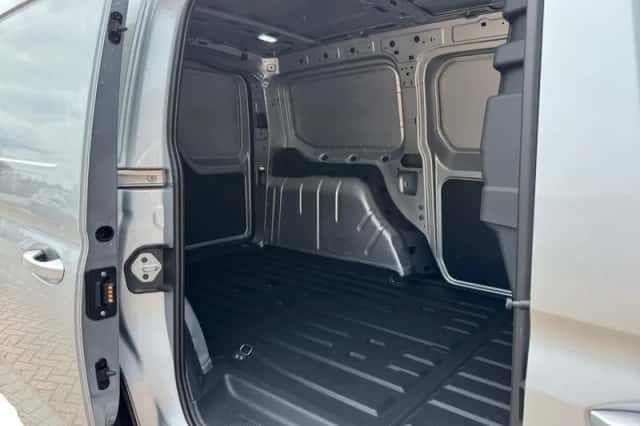 Ford Transit Connect (2026) thumbnail 6