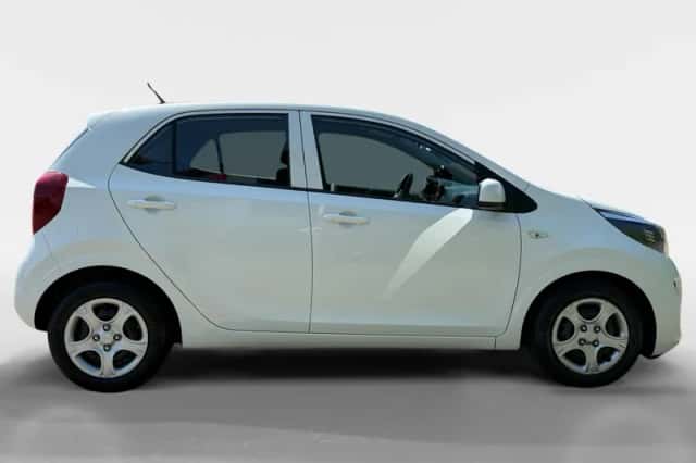 Kia Picanto (2021) thumbnail 4