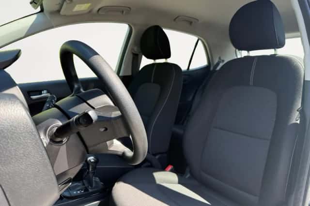 Kia Picanto (2021) thumbnail 5