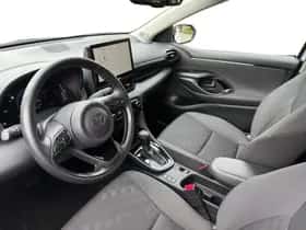 Toyota Yaris (2024) thumbnail 18
