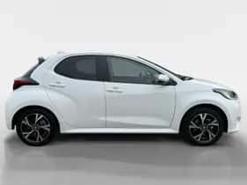 Toyota Yaris (2024) thumbnail 4