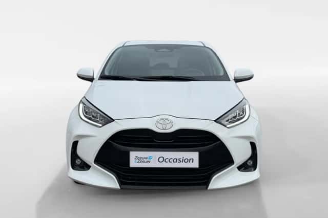 Toyota Yaris (2024) thumbnail 7